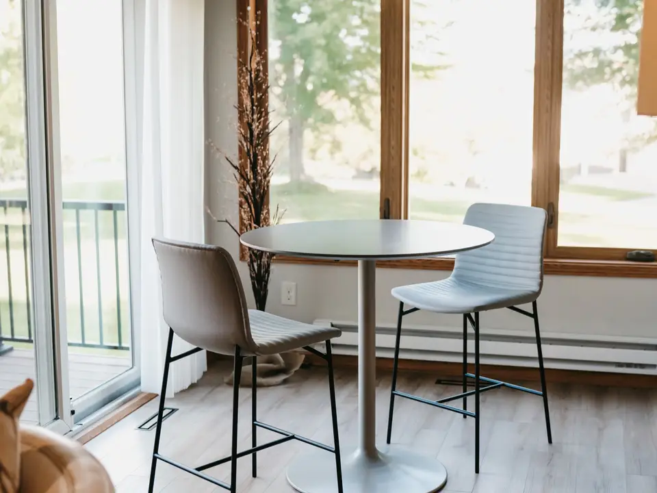 Warm Modern project photo 2 by North Haven Design Build